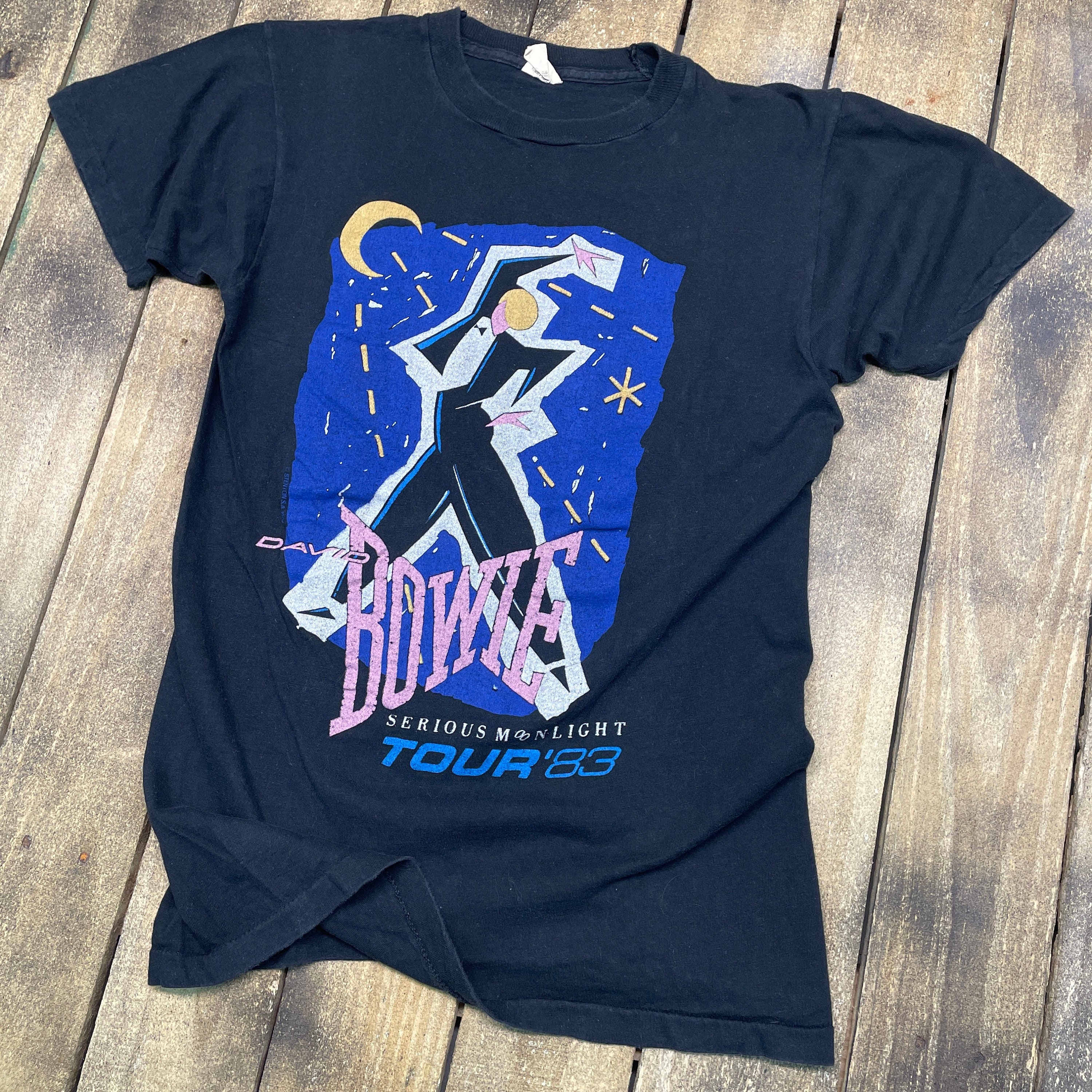 XS Vintage 80s 1983 David Bowie Tour T Shirt Serious Moonlight 