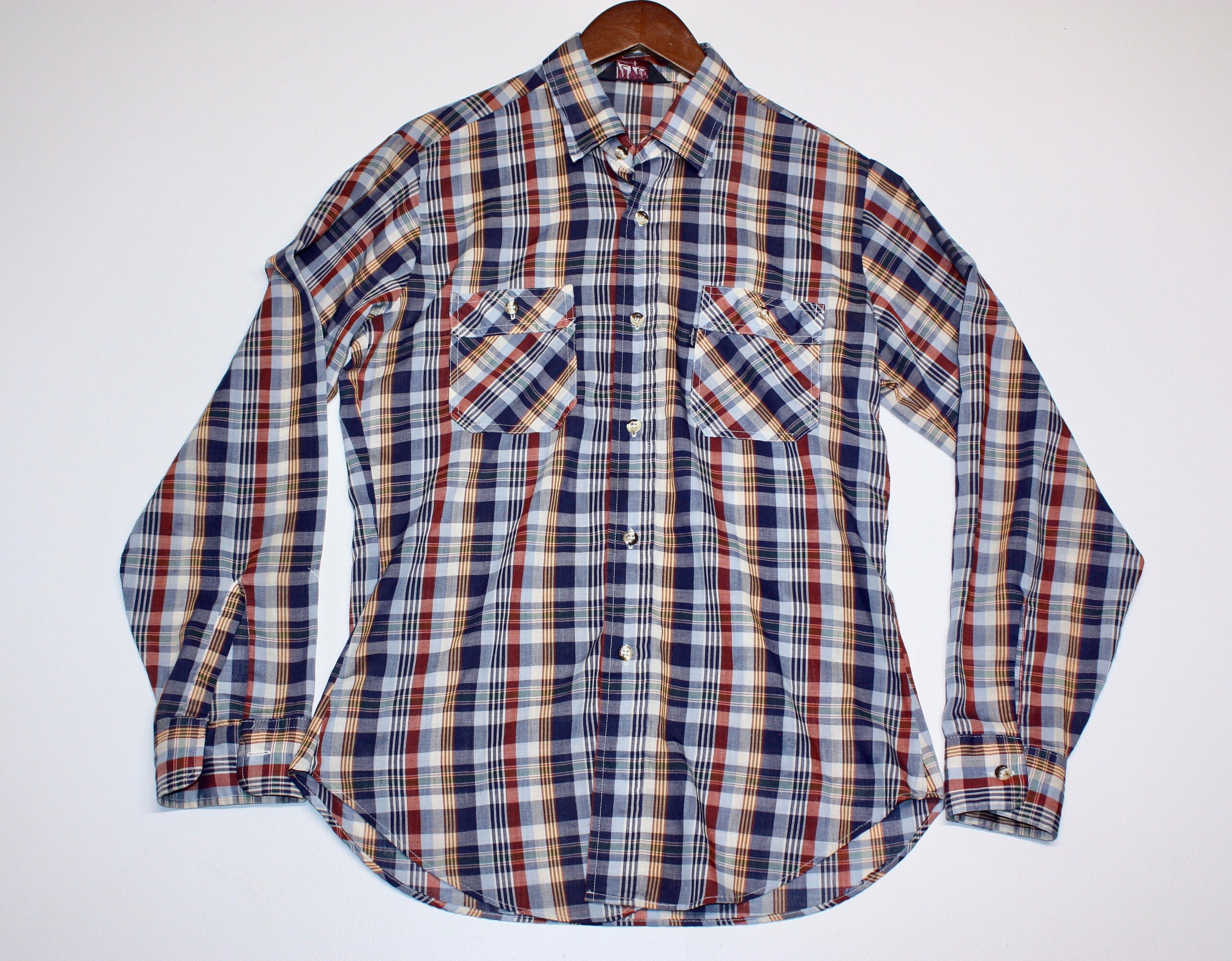 M * vtg 80s plaid long sleeve Levi's button up shirt * levis * 102.6