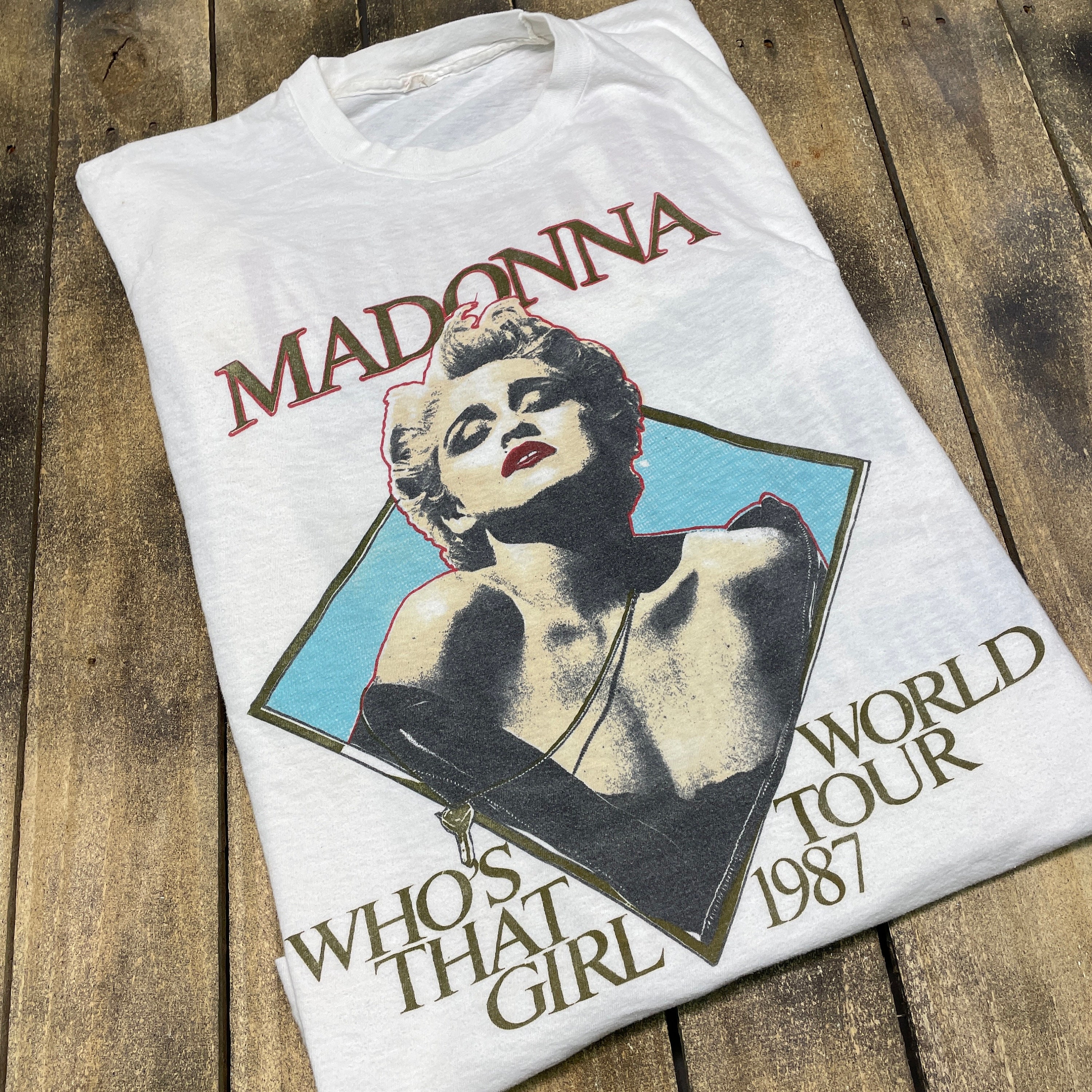 Discover M * vintage 80s 1987 Madonna who's that girl tour t shirt