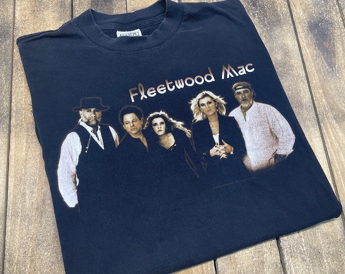 L * vintage 90s 1997 Fleetwood Mac tour t shirt * 75.165 stevie nicks