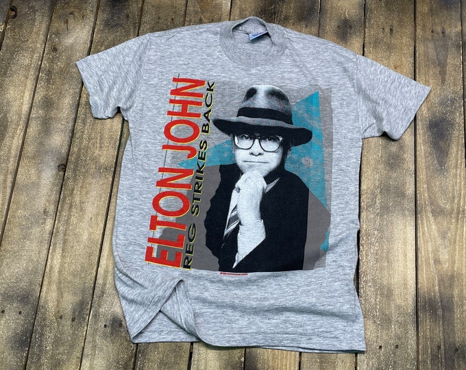M * vintage 80s 1988 Elton John tour t shirt * concert * 36.181