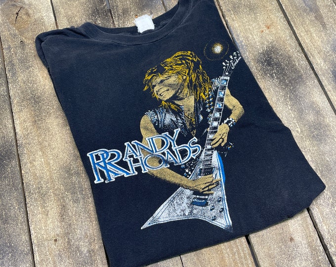 S/M * vintage 80s 1982 Randy Rhoads memorial t shirt * ozzy osbourne rhodes quiet riot concert tour heavy metal * 32.214