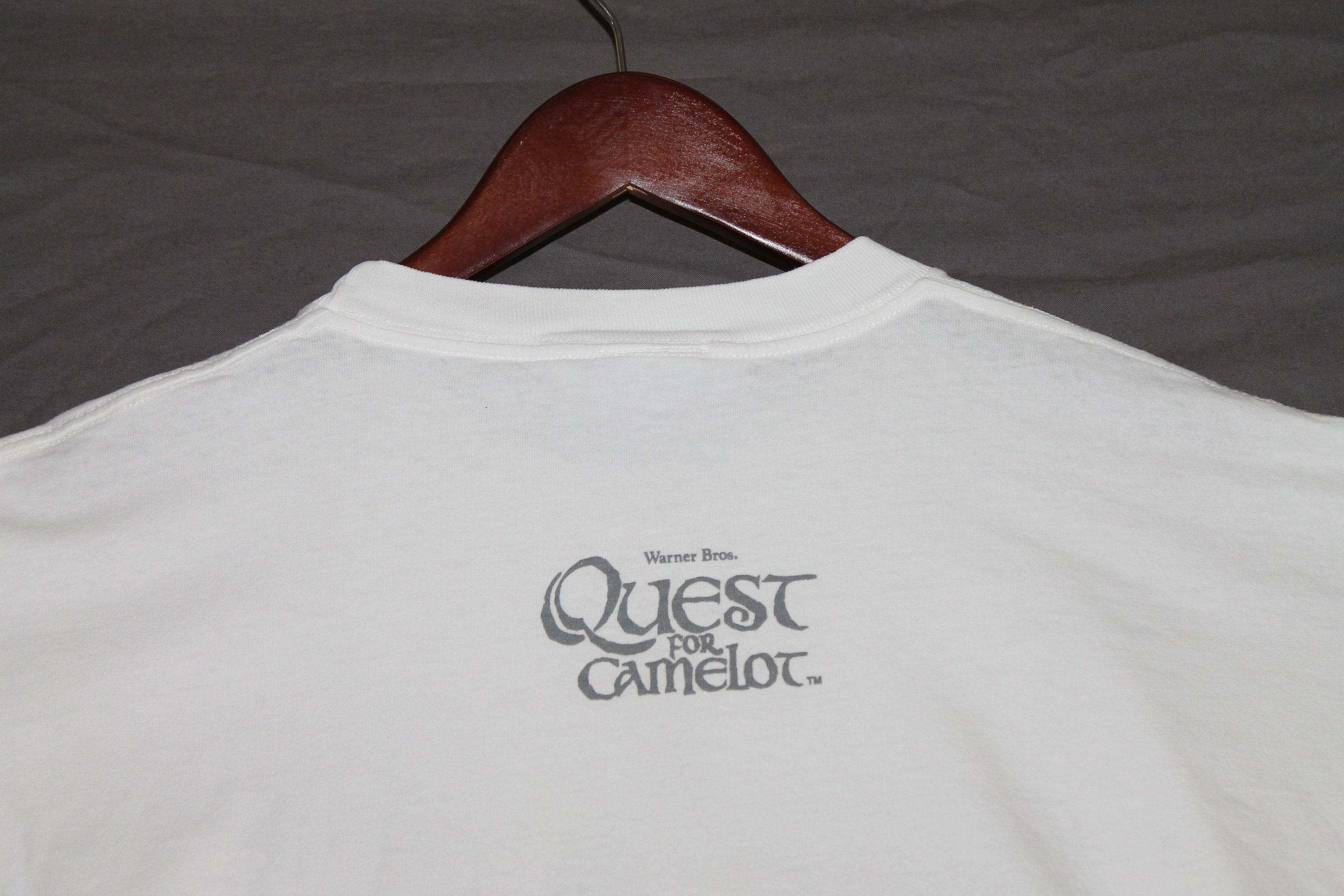 Quest for Camelot vintage Tシャツ アニメ ディズニー 【公式通販】