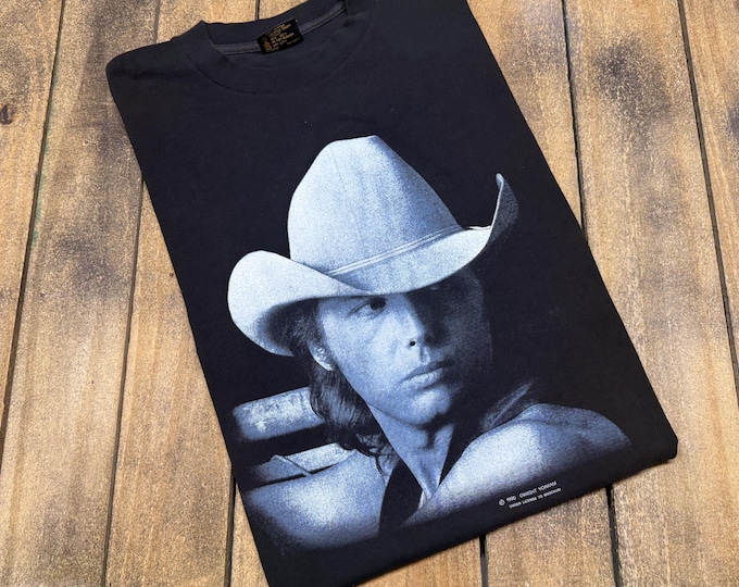 M vintage 1990 Dwight Yoakam there was a way t shirt * country music tour 90s