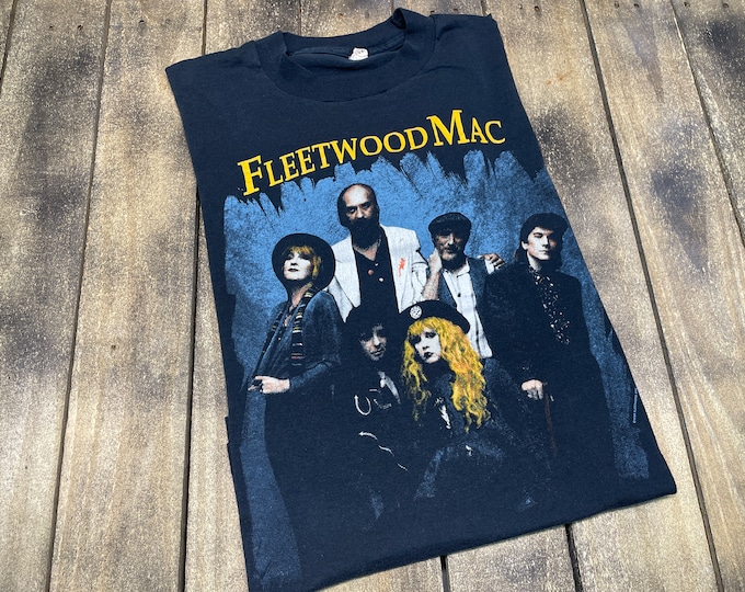 S/M * vintage 1990 Fleetwood Mac t shirt * stevie nicks tour small medium * 75.152