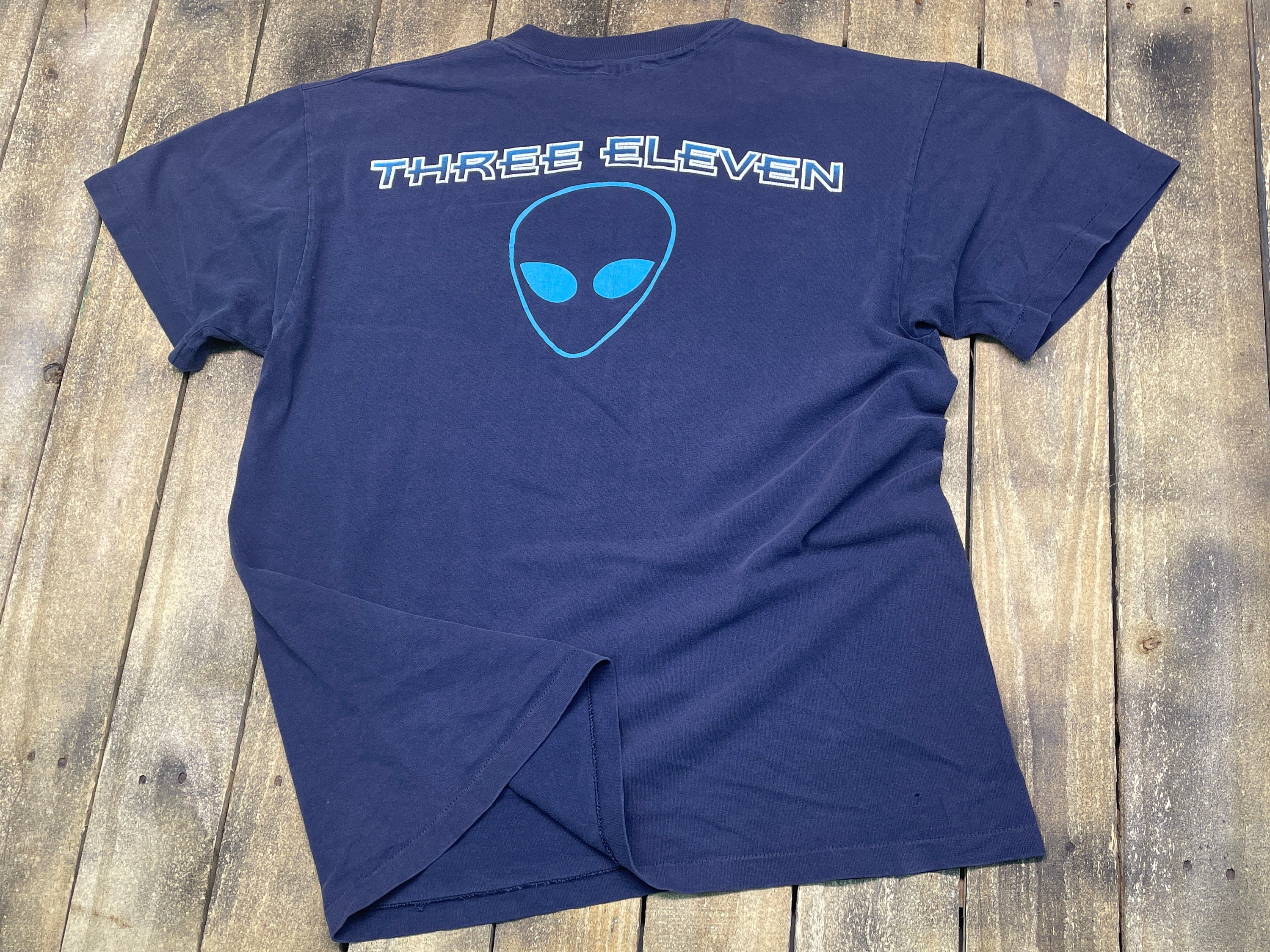 L * vintage 90s 1995 311 blue album alien t shirt * vtg tour rap 