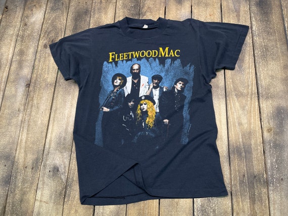 S/M * vintage 1990 Fleetwood Mac t shirt * stevie… - image 2