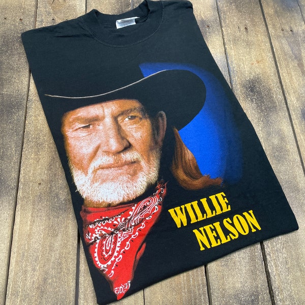 M * vintage 90s Willie Nelson t shirt * 16 biggest hits classic country music tour * 25.190