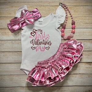 Baby Girl First Valentines Day Outfit in the colors Glitter Red and Pink - First Valentine Outfit - Flutter Bodysuit with Metallic Pink Tutu