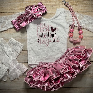 Baby Girl My first Valentines Day Outfit, My 1st Valentines Day, First Valentines Outfit, February 14th, Valentine Baby Gift, Valentines Day