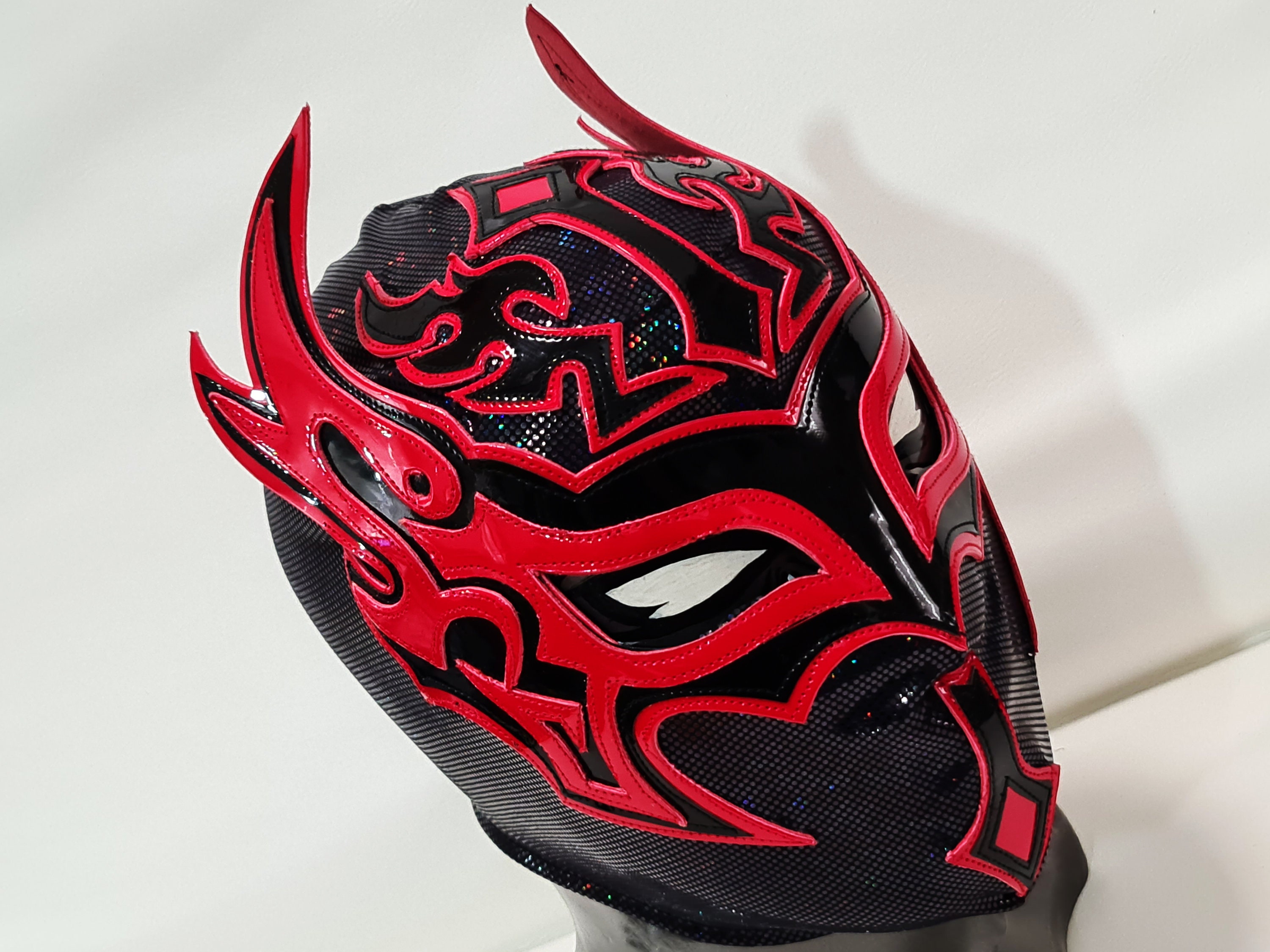 CARISTICO WRESTLING MASK LUCHADOR CARISTICO WRESTLER LUCHA LIBRE MEXICAN  MISTICO