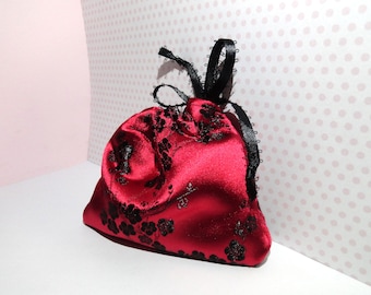 Red Brocade Origami Wish Star Bag