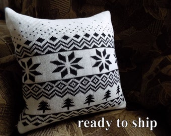 Scandinavian pillow cover, Black and white pillow covers 18 x 18, Knit pillow case