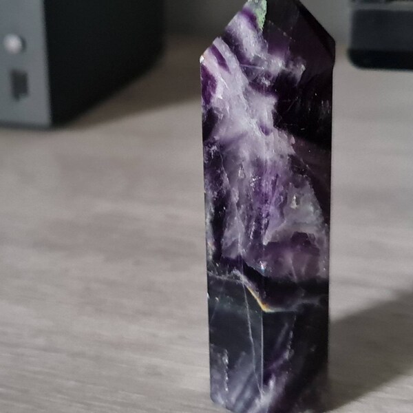 Unique splendide pointe Fluorite naturelle ~160g 10x3cm