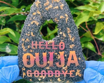 BLACK GOLDLEAF RESIN Ouija Planchette | Witchcraft Ouija Spirit Board Planchette Color Shifting Gold Flake Resin