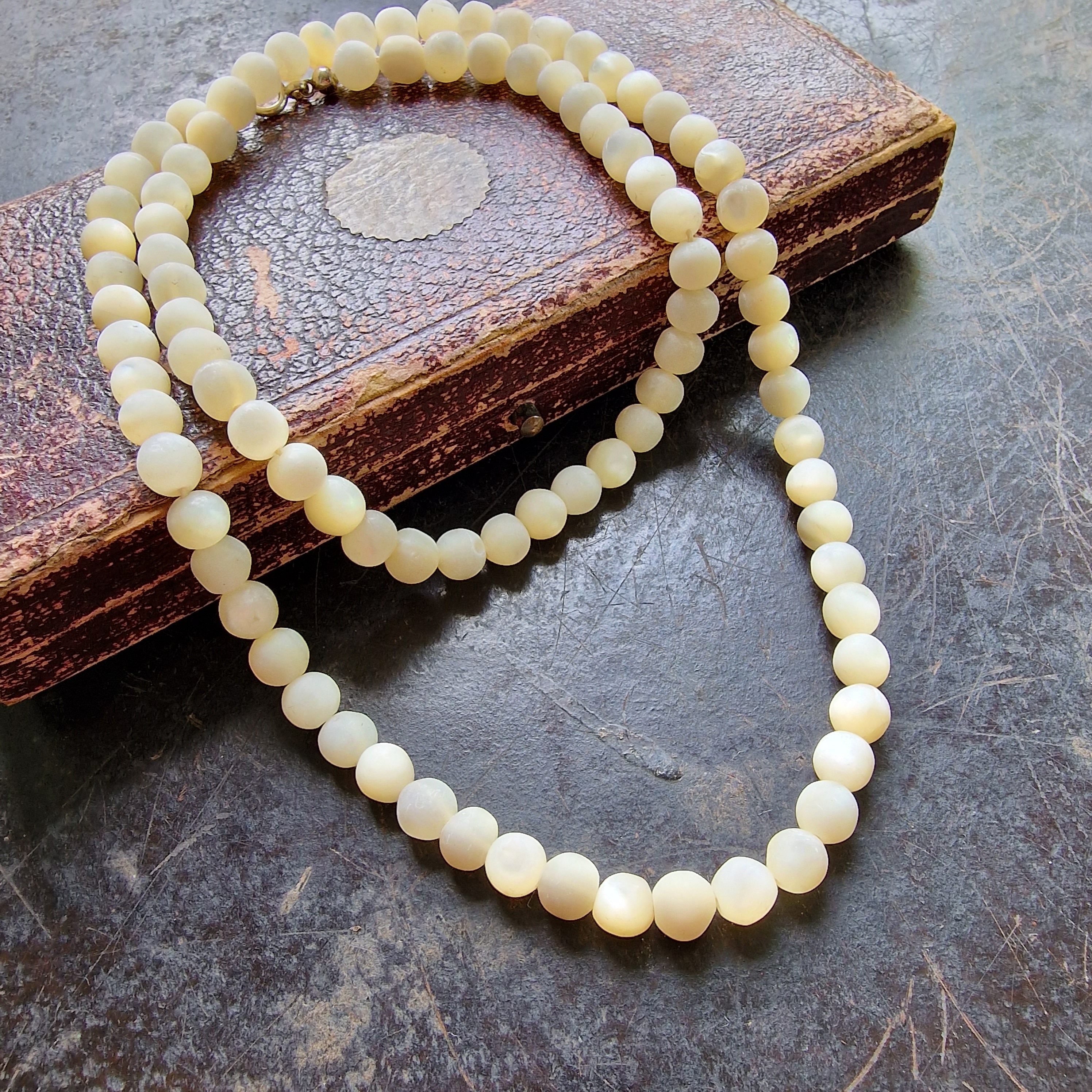 Antique Mother of Pearl Chain Necklace, 925 Silver, Vintage  display picture 1