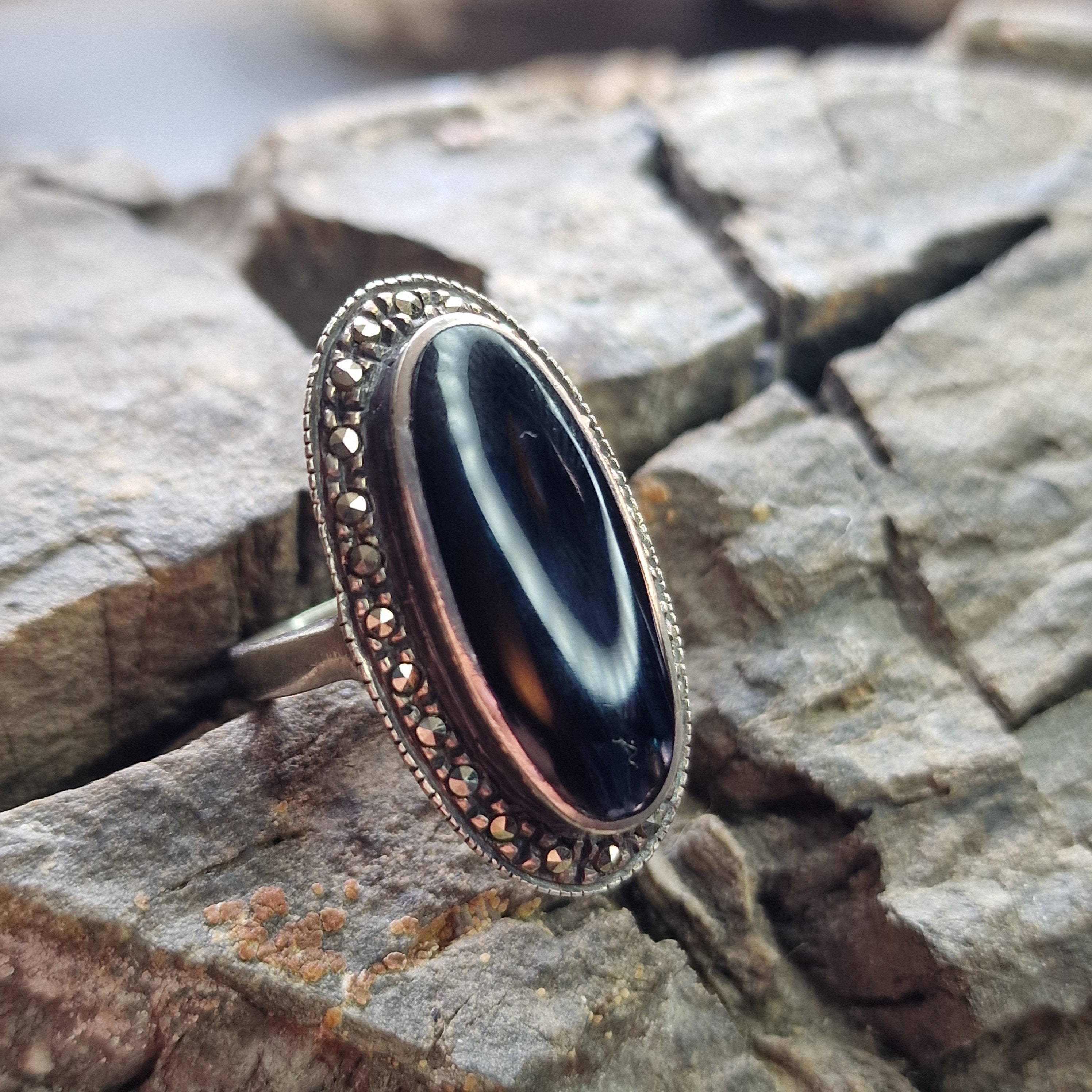 Bague Art Déco En Argent 925 Avec Onyx Et Marcassites - Taille 50, Panier 24x18 - Occasion