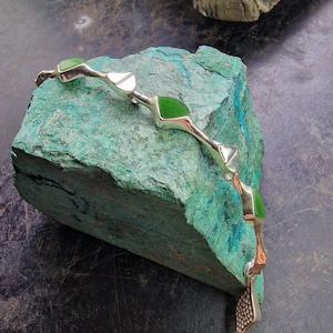 Vintage modernist 835 bracelet ring with jade, true vintage, green jade, norway design, geometric, rhodium plated