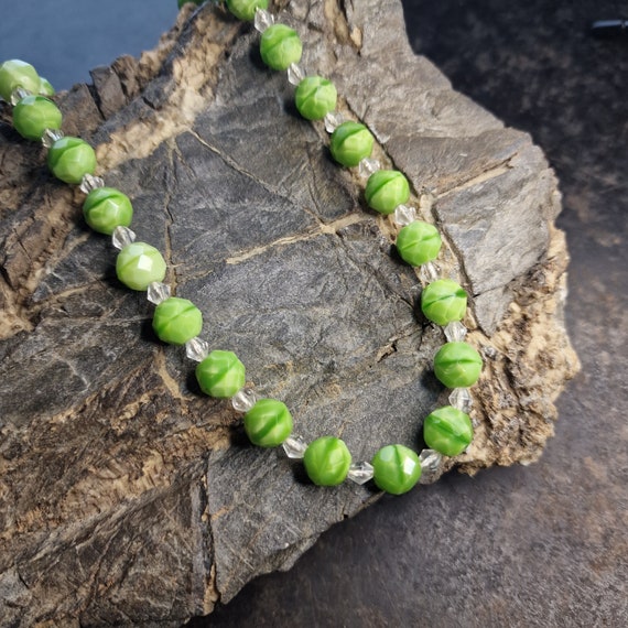 Rare Art Nouveu malachite glass chain, necklace, Art Deco glass chain green, iridescent, rare, Bohemia