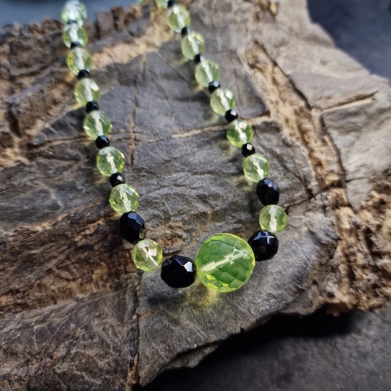 Vintage uranium glass and clear faceted crystal bead necklace, Art Nouveau, cut glass, Vaseline Glass, Art deco uranium glass, black, green