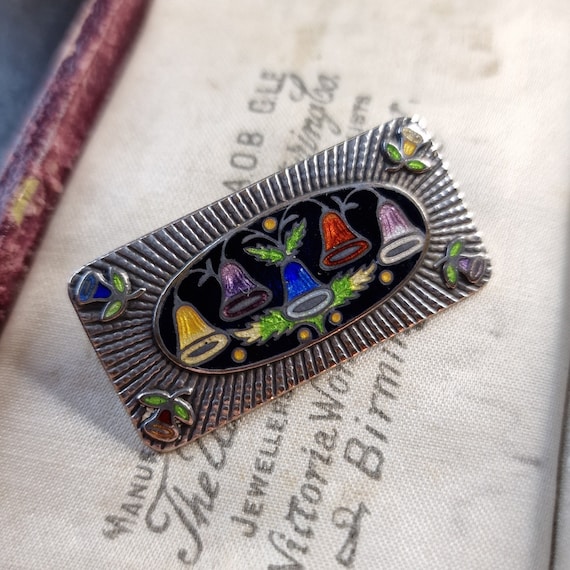 Art nouveau enamel brooch, art nouveau flowers around 1920, art deco, silver-plated brass, enamel brooch, true vintage