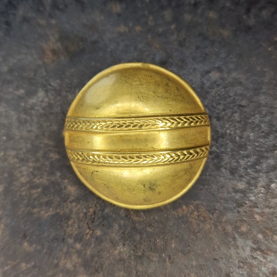 Rare L.A CANO brooch round, shield, button, gold plated museum replica (24k gold plated), pre-Columbian style 012