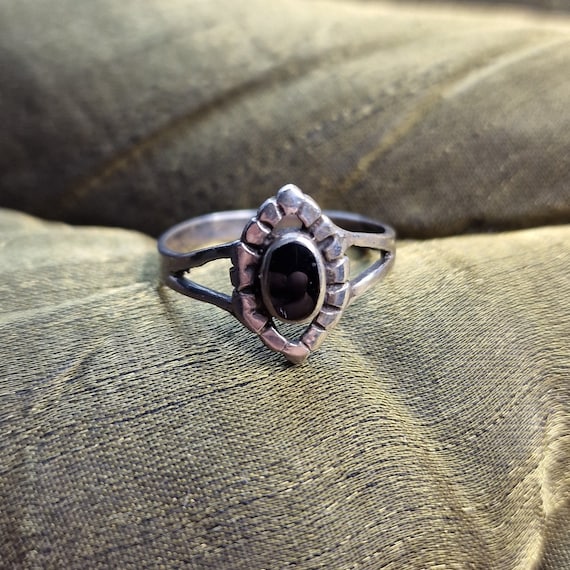 Vintage 925 silver ring with onyx, Indian gemstone ring, ethno, boho, tribal