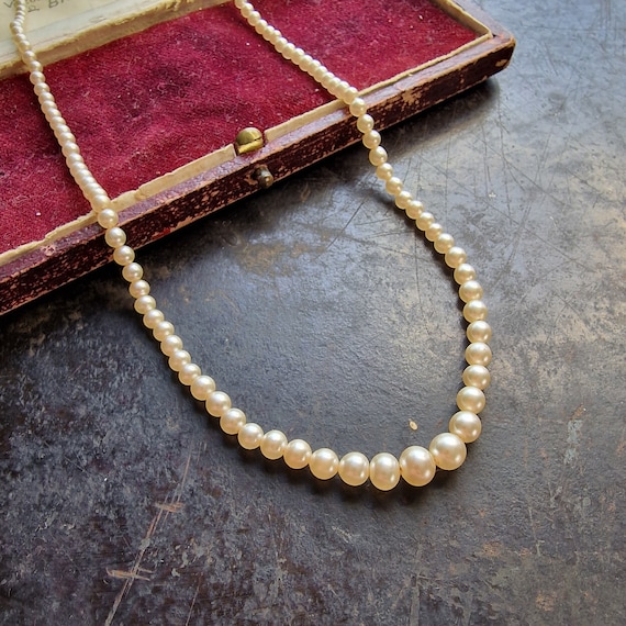 Art Deco 1930s glass necklace, faux pearls, Art No