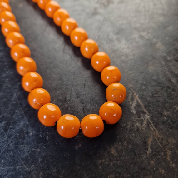 Rare Art Deco glass chain necklace orange black handmade Art Tango glass