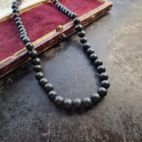 Old jet chain around 1830-1850 Victorian, jet, ball chain, mourning jewelry, black, old necklace