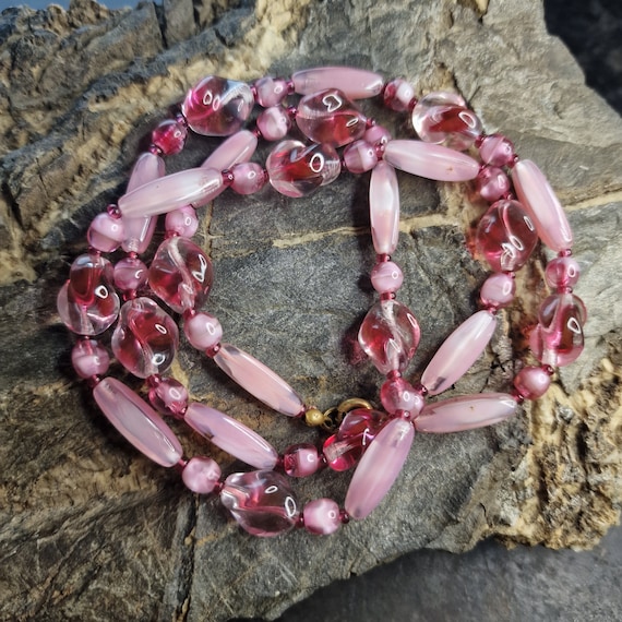 Art Nouveau glass chain pink, uniquely beautiful, different shades of pink, 1920 Art Nouveau, Bohemia