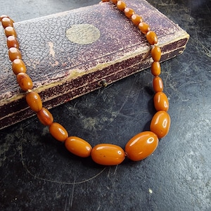 Rare Art Deco orange brown, bakelite necklace choker, bakelite beaded necklace, butterscotch, true vintage, geometric, olive,