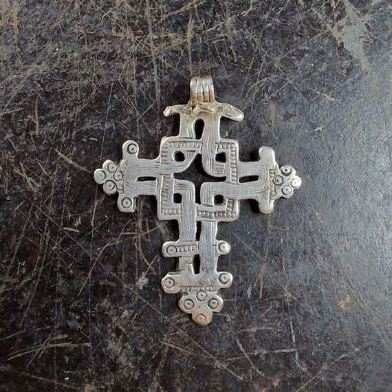 Old large Moroccan Berber pendant made of silver, star, Ethiopian Coptic cross solid pendant, handmade, tribal jewelry
