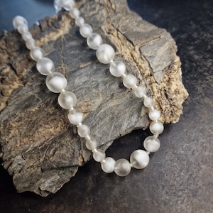 Vintage Bohemian glass necklace white, handmade midcentury, matt, ice effect