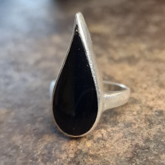 Vintage 925 silver ring with onyx, Indian gemstone ring, ethno, boho, tribal, drop, wicca