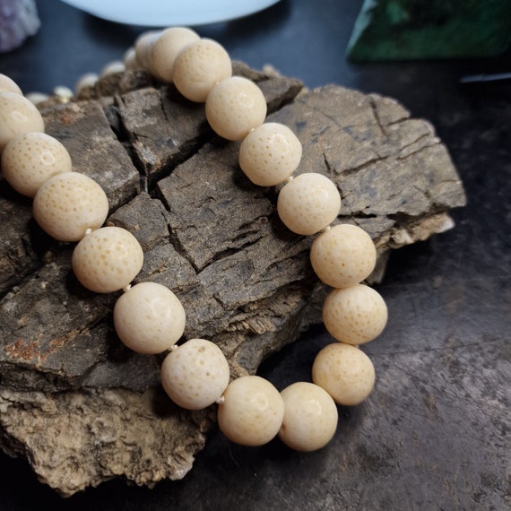 Vintage White Coral Ball Necklace 925 Long Magnetic Clasp