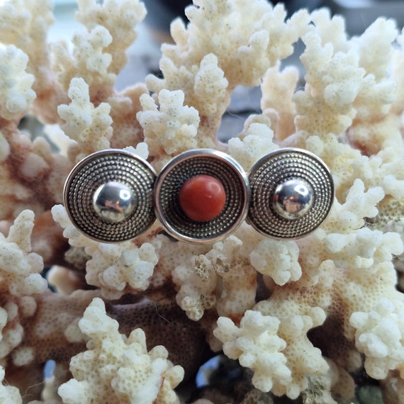 Old Art Nouveau brooch coral 800 silver, red coral, art deco, true vintage, master's mark, coral button, cottage