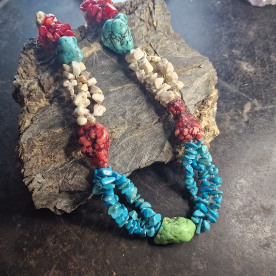 Old colorful howlite, colored chain necklace with a 925 silver clasp, nuggets