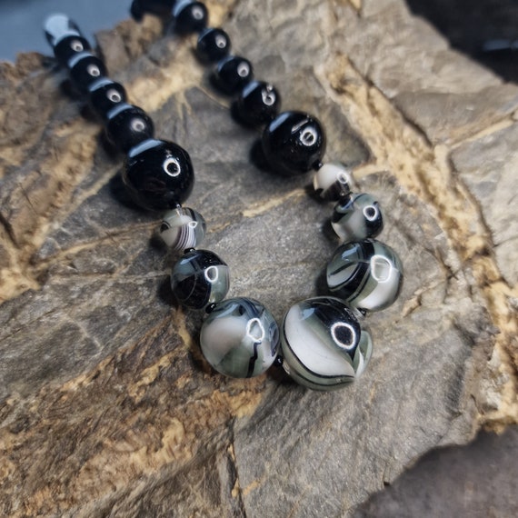 Art Nouveau 1920s marble glass necklace from Lauscha, black, white, marbles, ball, marble