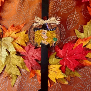 Mariah Carey Halloween Wreath Hanger