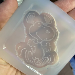 3 inch snoopy dancing mold