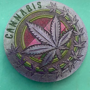 Moule pour logo ou badge en forme de feuille