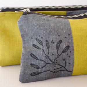 Linen pouch hand-printed, linen case with floral drawing, lino-print textile, original pencil or cosmetic bag with metal zipper image 4