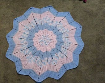 Handmade 12 Point Round Ripple Crochet Baby Blanket Blue/Pink