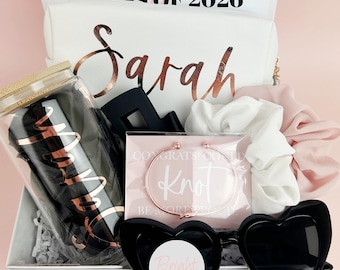 Senior 2026 Gift Box for Her Personalized Gift Box Set Class of 2026 Congratulations High School Senior Gift for Women Care Package HS Grad