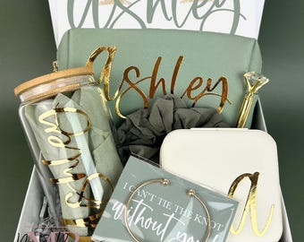 Sage Green Bridesmaid Proposal Box: Personalized Floral Gift Set, Bridal Party Gifts