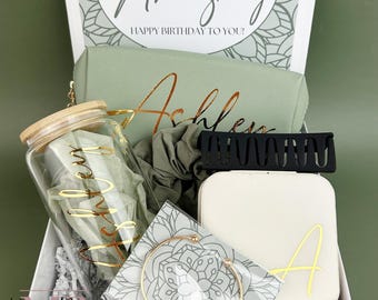 March, April or May  Flower Gift Box for Her, Birthday Month Idea, Personalized Birthday Set, Coffee Cup for Best Friend or Mom