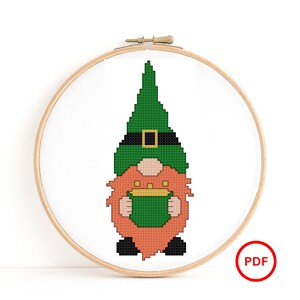 Pot of Gold Gnome Cross Stitch Pattern, St Patrick&#39;s Day Gnome Pattern, Gnome Cross Stitch Pattern, Irish Cross Stitch Elf Pattern