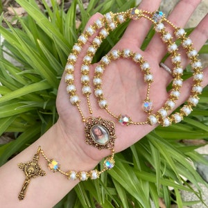 Victorian Pearl Handmade Rosary, Gold Flower Caps, Personalized Christian Gift, Catholic Baby Gift, Wedding Gifts for Couple, Jesus is King