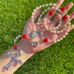 Red Rose Silver Rosary, White Swarovksi Pearl, Personalized Christian Gifts, First Holy Communion Gift, Flower Girl, Memorial Keepsake